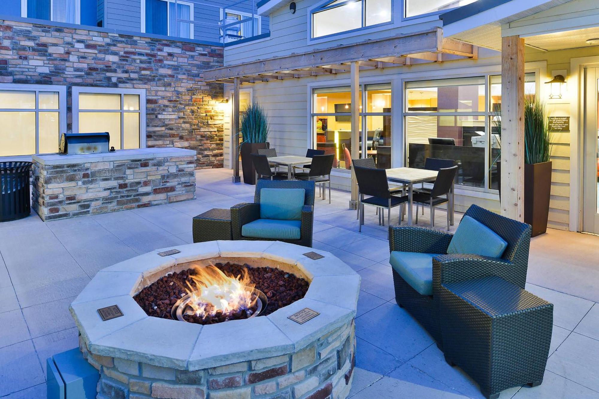 Residence Inn By Marriott Champaign Exterior foto