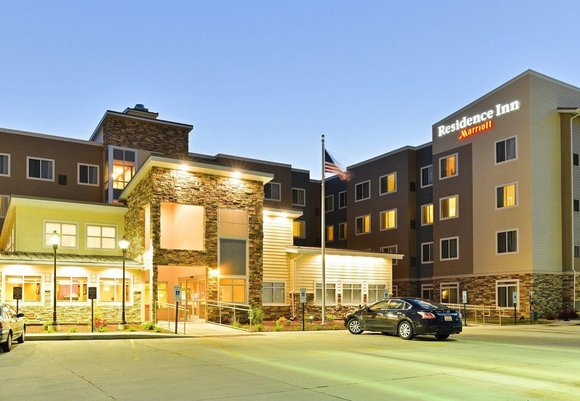Residence Inn By Marriott Champaign Exterior foto