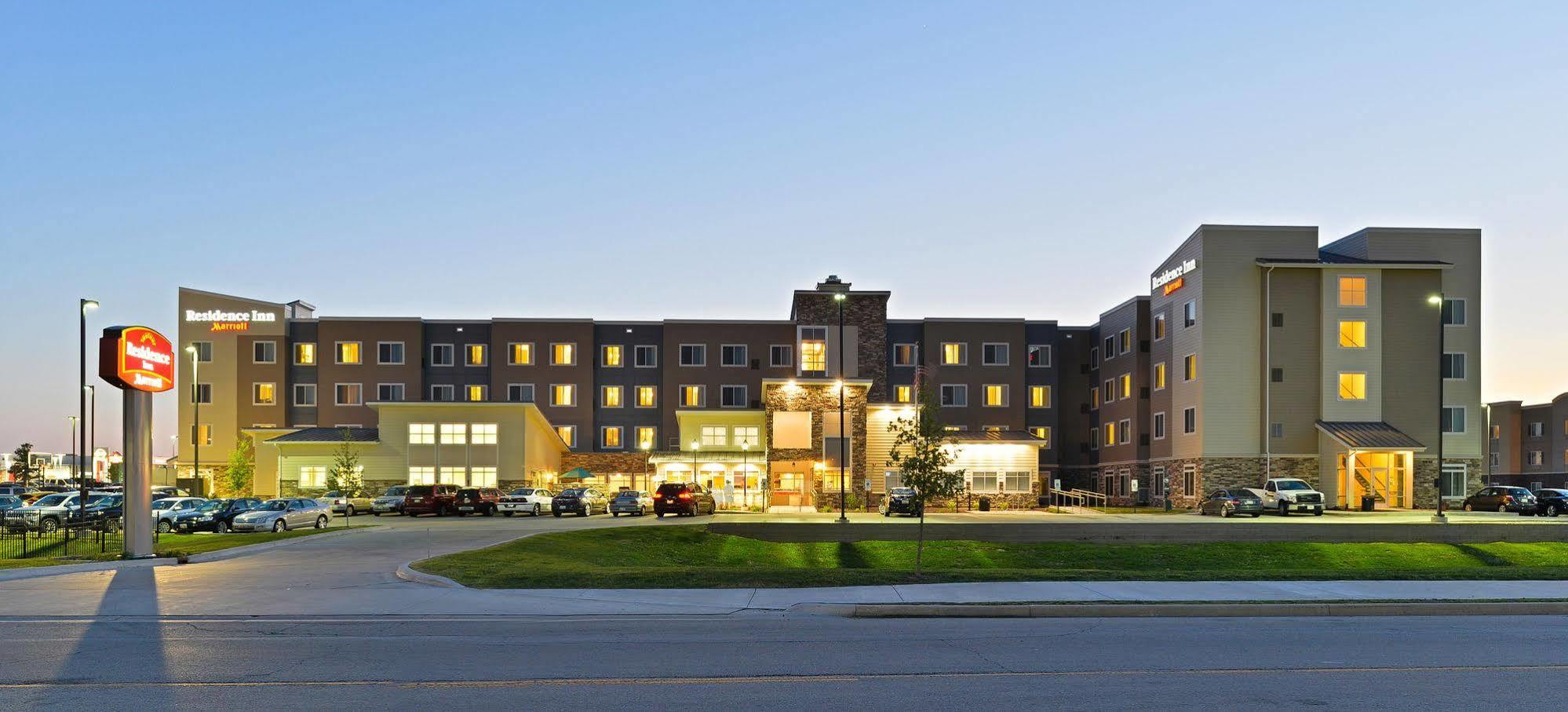 Residence Inn By Marriott Champaign Exterior foto