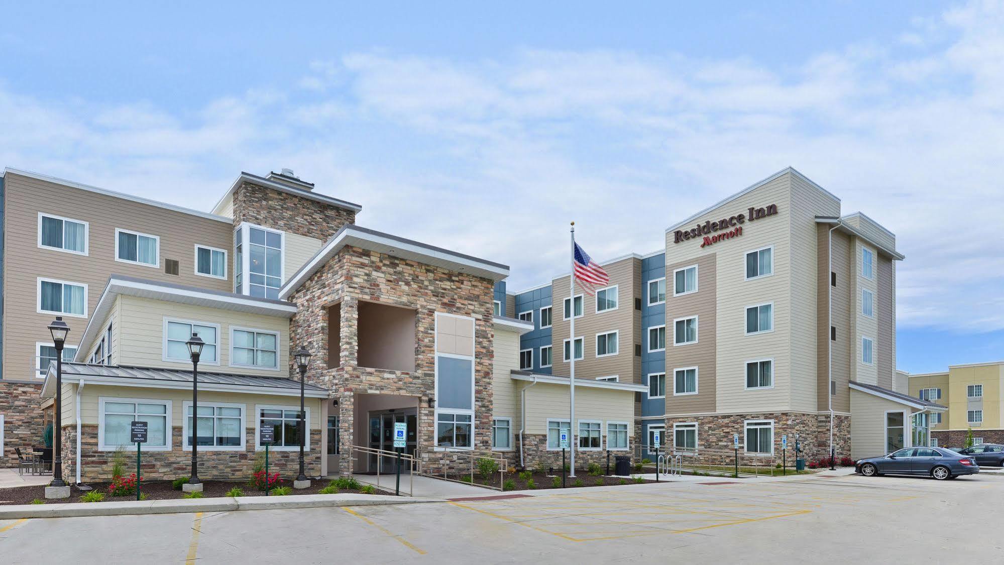 Residence Inn By Marriott Champaign Exterior foto